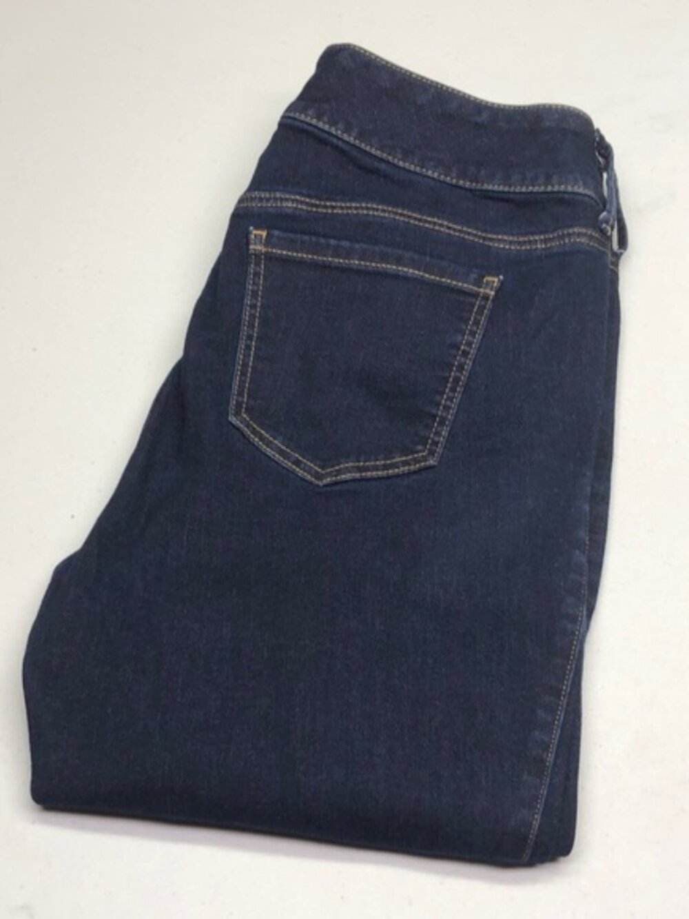LIKE NEW TORRID HIGH-RISE SKINNY JEANS 14/32x28 ⭐️